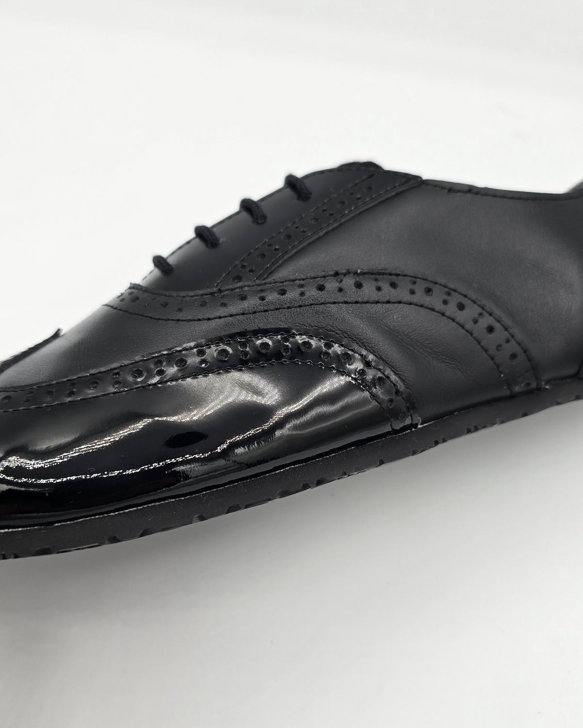 Octavia- Oxford barefoot