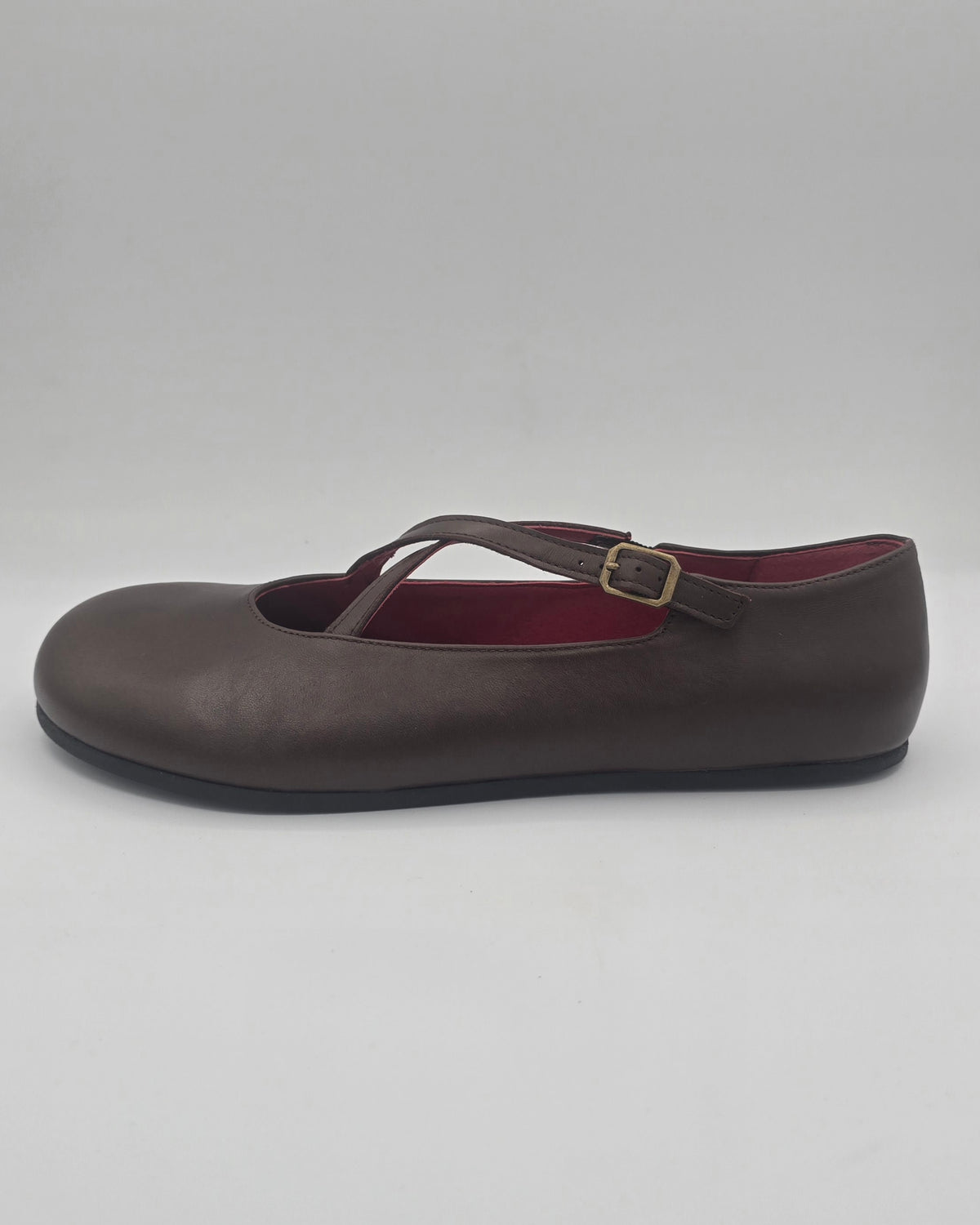 Cordelia- Merceditas barefoot