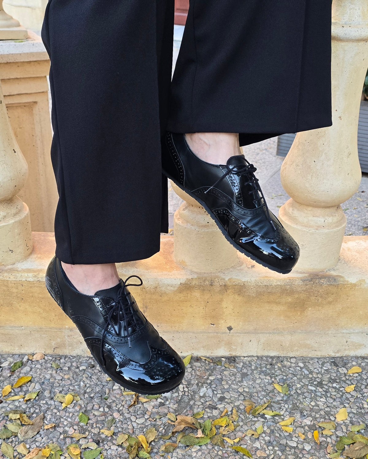Octavia- Oxford barefoot